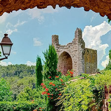 Оригинал схемы вышивки «Peratallada.A Fairy Tale Medieval Town in Costa Brava-Catalonia.» (№2046337)
