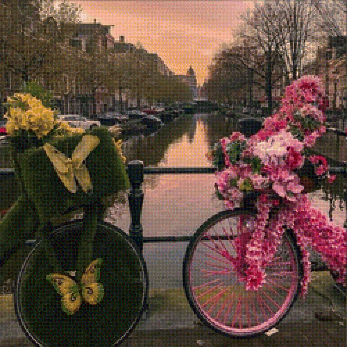 Пара - цветы, река, велосипед - предпросмотр