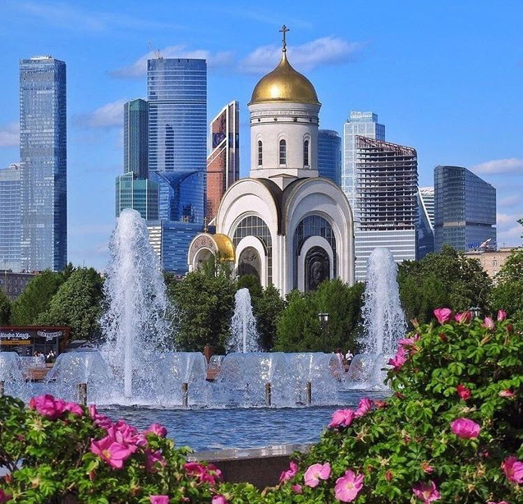 Времена и эпохи - сити, фонтан, башни, храм, лето - оригинал