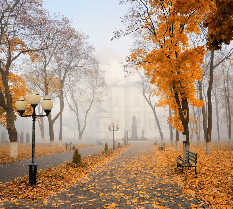 Осень.... - осень, парк., туман, фонари, листопад - оригинал