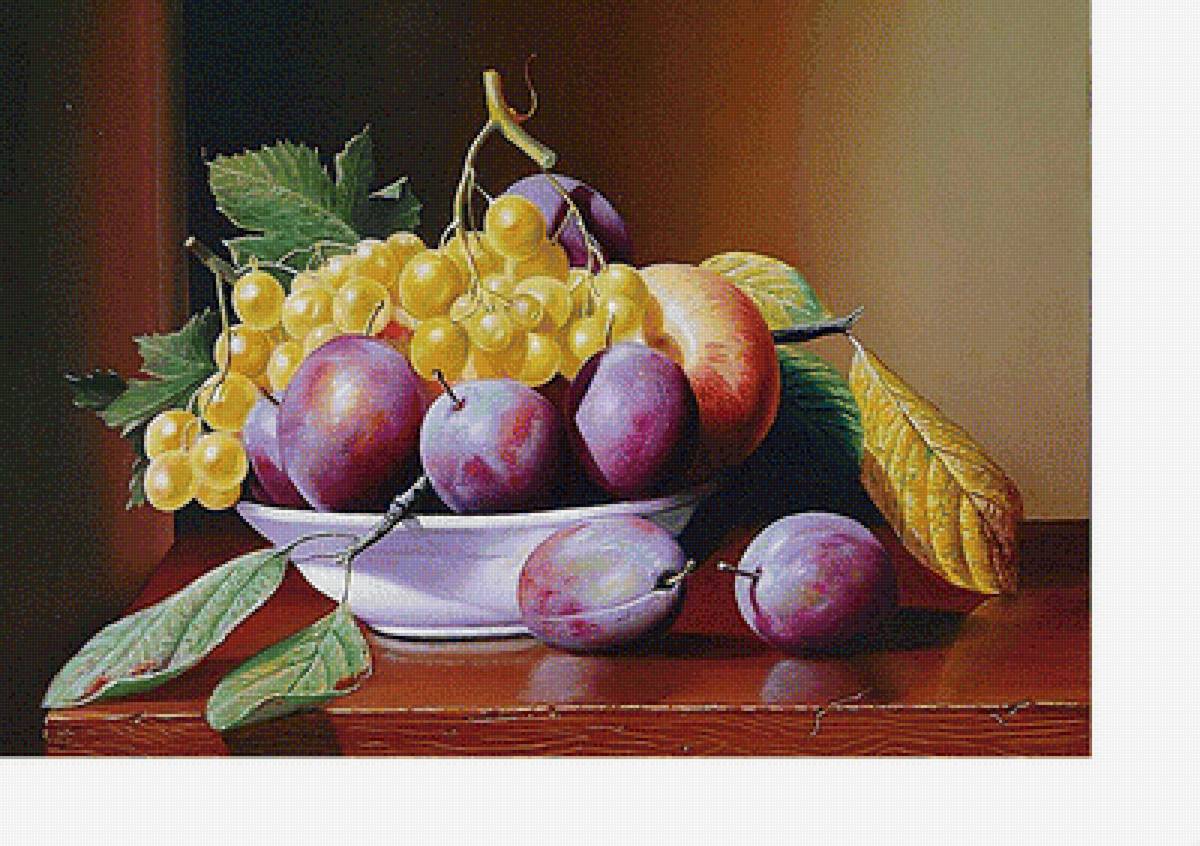 Натюрморт - сливы, виноград, фрукты - предпросмотр