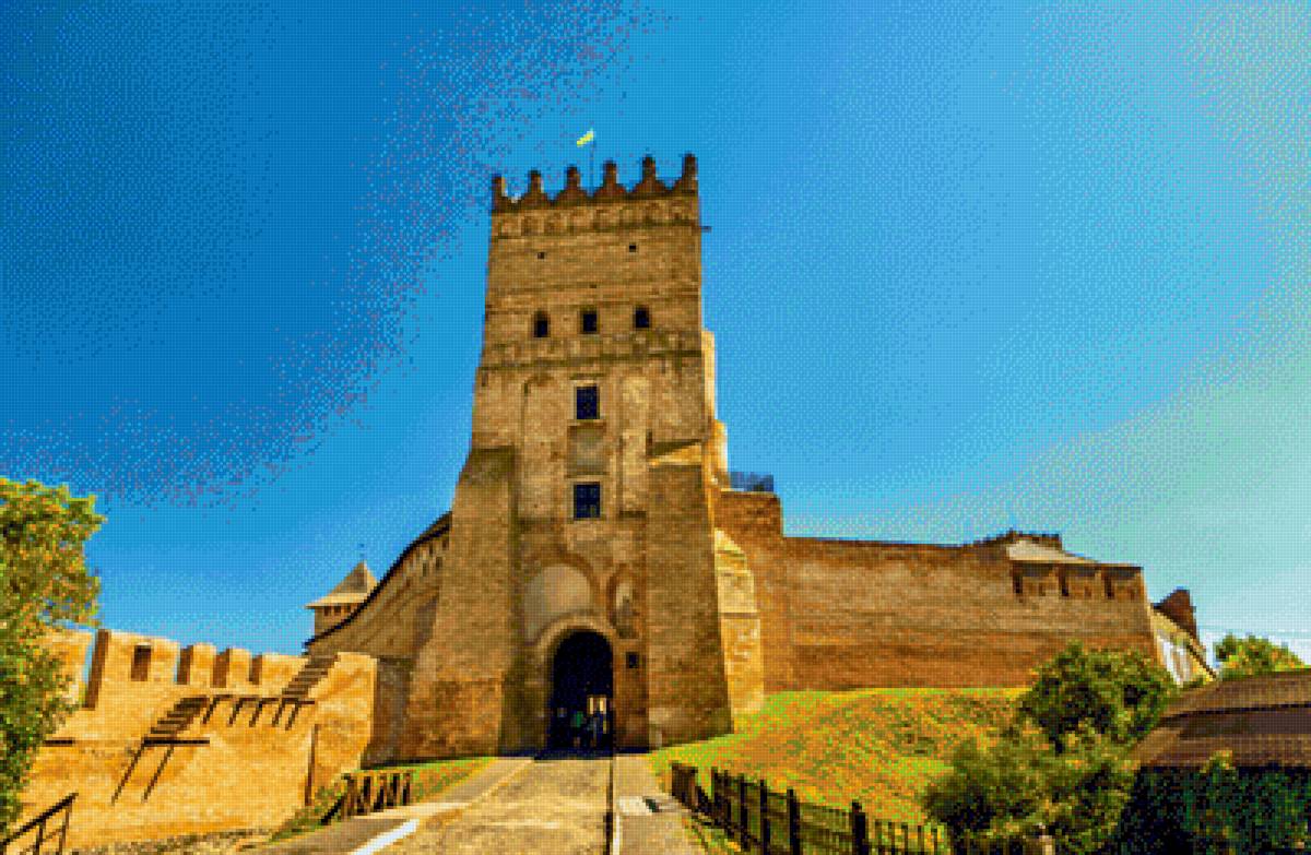 Луцкий замок - замок - предпросмотр