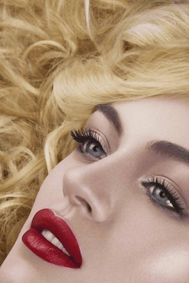 Девушка - предпросмотр