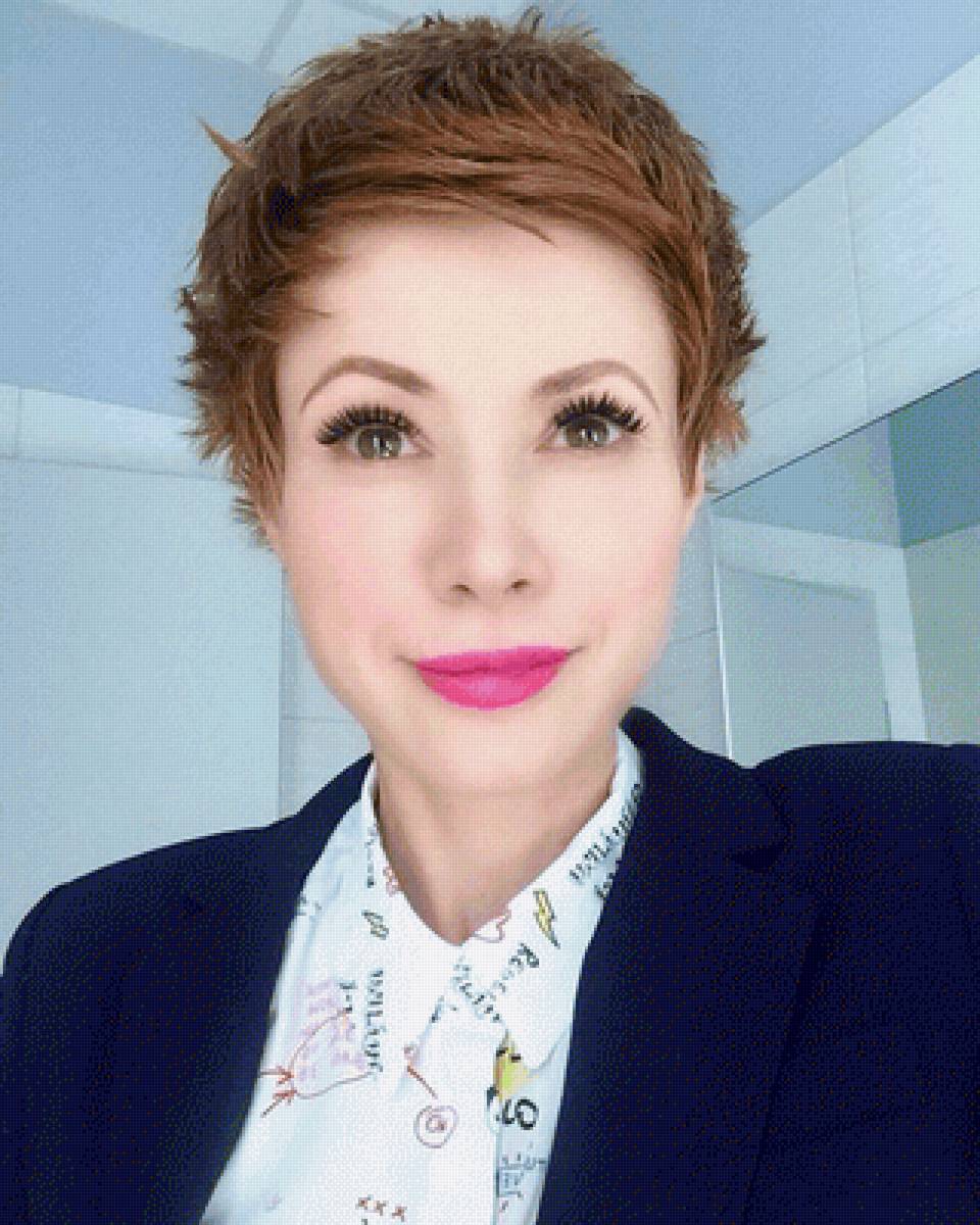 Кристина - ведущая, девушка - предпросмотр