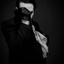 Схема вышивки «Marylin Manson, Eat me, drink me 2»