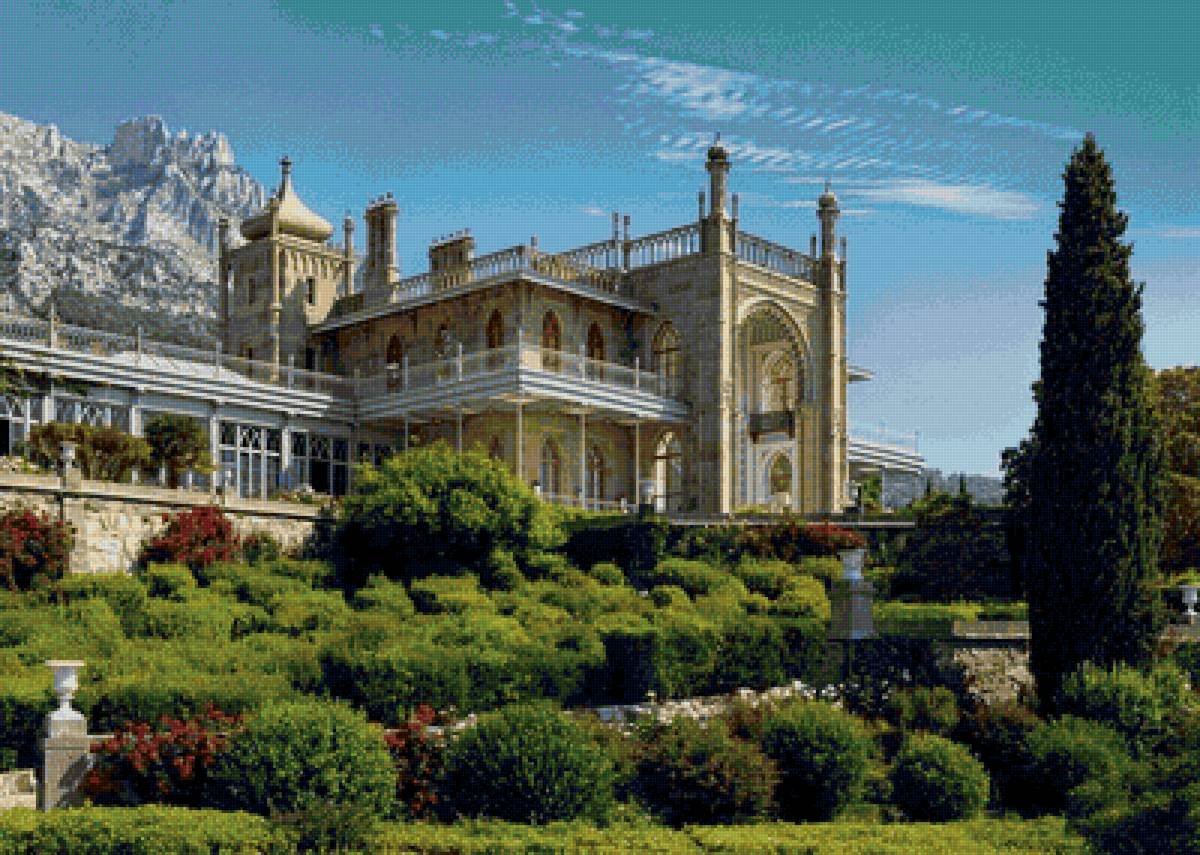 Вид на Воронцовский дворец из парка - парк, крым, дворец, деревья - предпросмотр