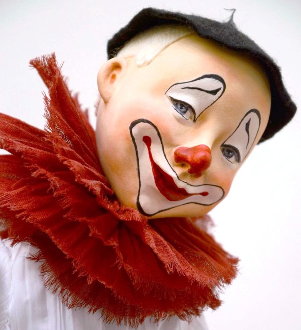 Веселый клоун - цирк, клоун - оригинал