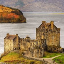 Схема вышивки «Шотландский замок»