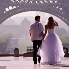 Схема вышивки «novis sota la torre effiel»