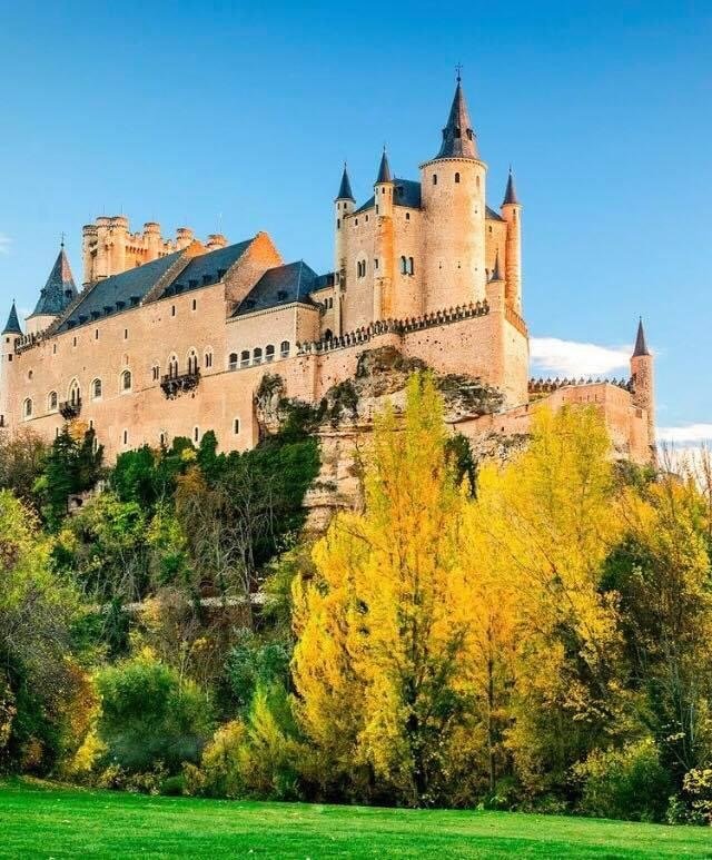 Alcazar Segovia - paisaje, castillo, alcazar - оригинал