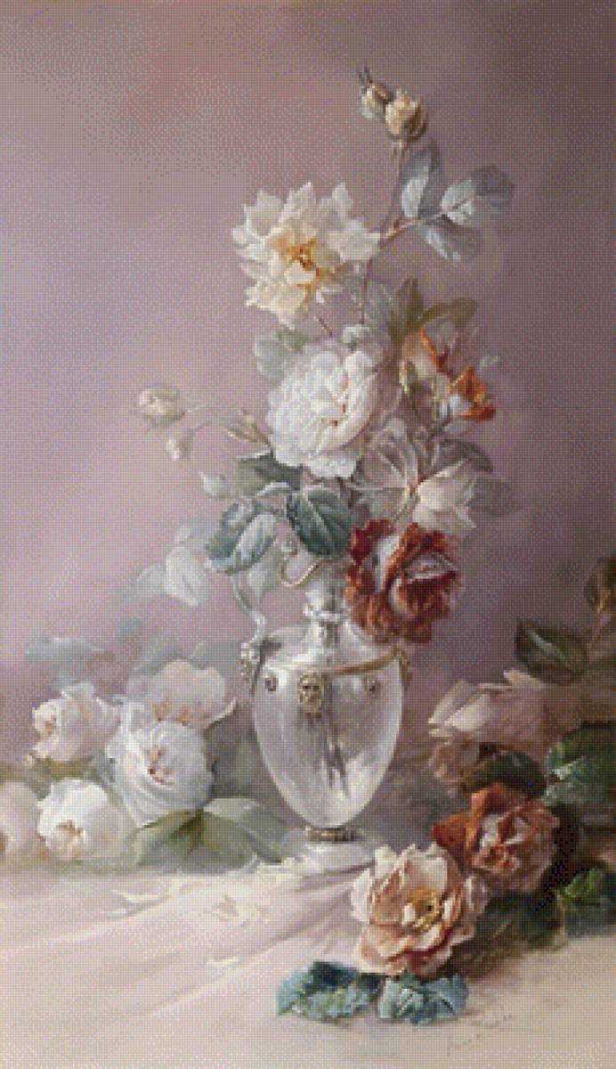№2341696 - roses in a glass vase - предпросмотр