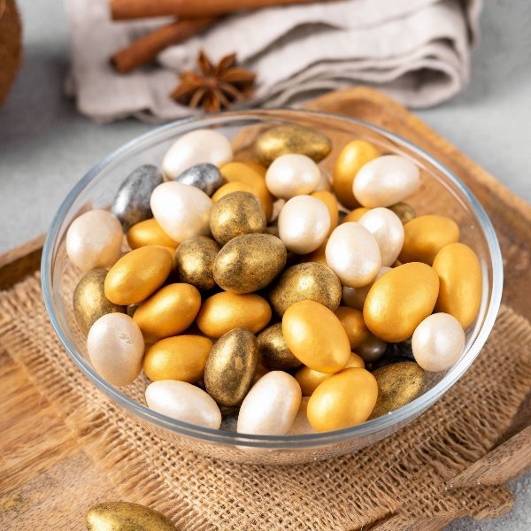 Миндаль в праздничной глазури - миска, глазурь, миндаль - оригинал