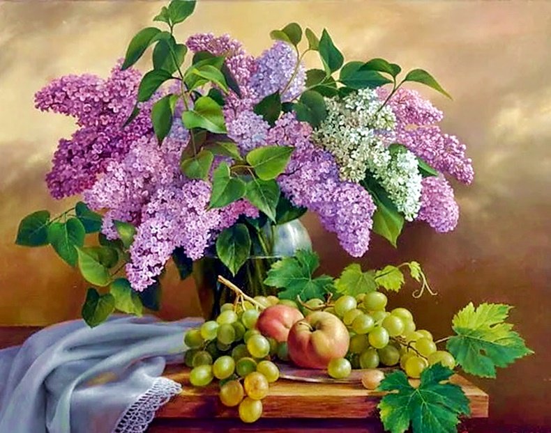 Mesa decorada com  lilás e frutas. - flores. frutas . - оригинал