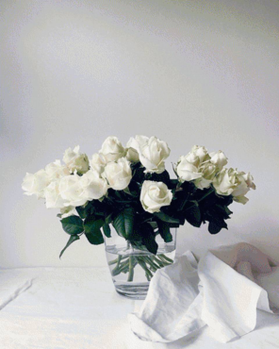 Белые розы в вазе - пейзаж, ваза, белые розы - предпросмотр