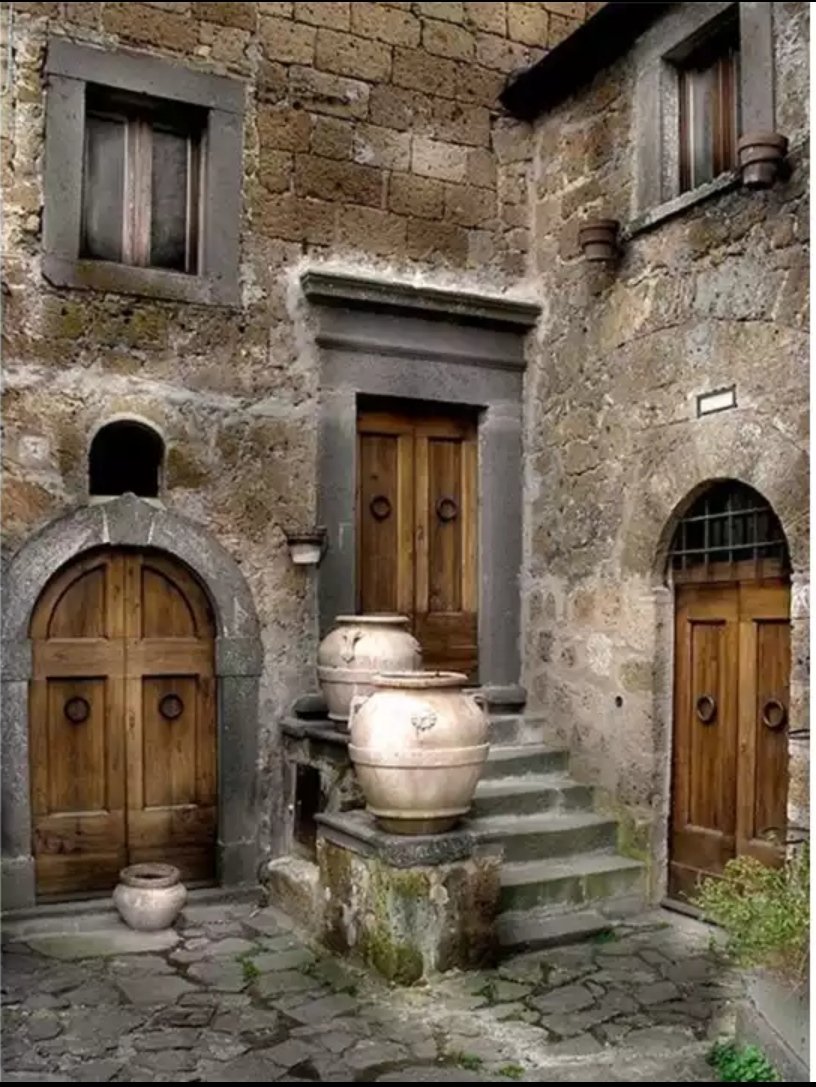 Дворик - оригинал