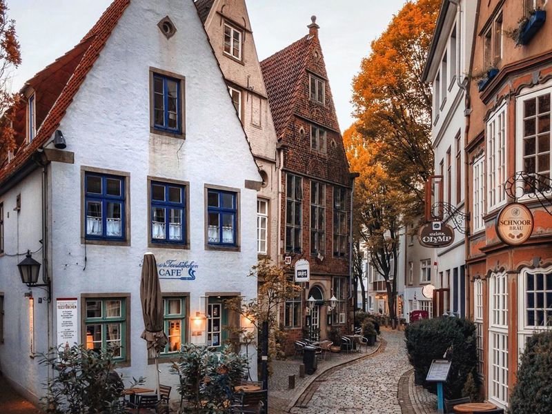 Городок в Европе - улица, город, европа - оригинал