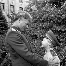 Схема вышивки «Офицеры»