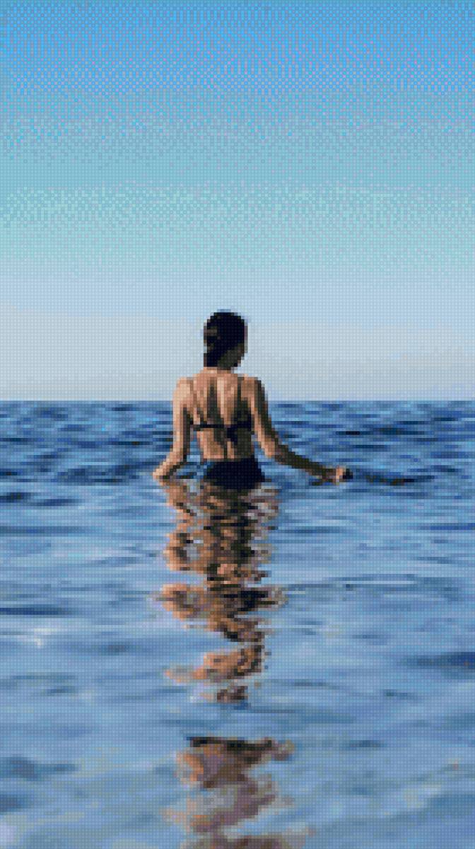 Девушка в море - природа, пейзаж, море - предпросмотр