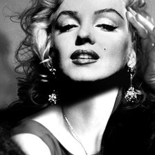 Схема вышивки «Мерлин Монро»