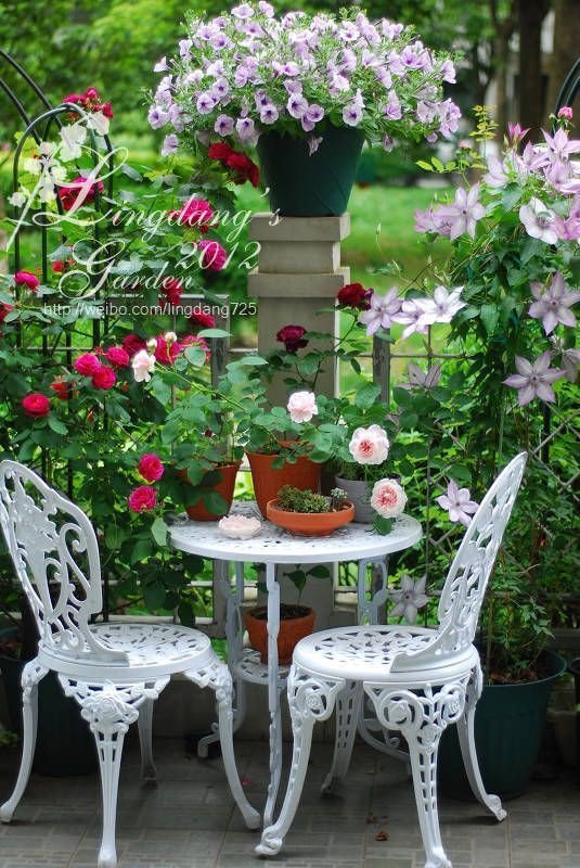 Уголок в саду - оригинал