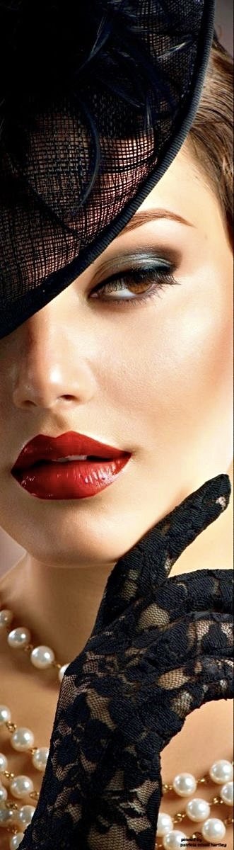 Загадка - портрет, человек, женщина, девушка - оригинал