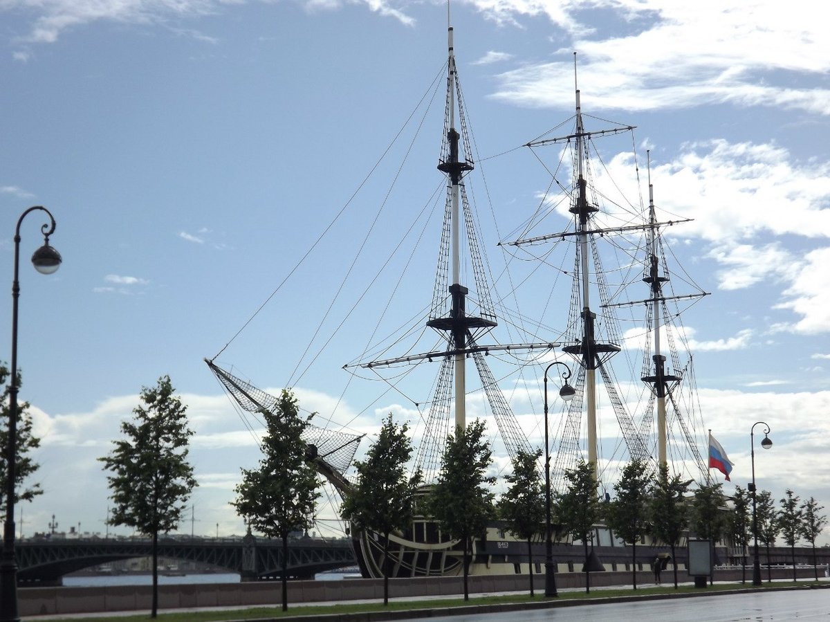 Корабль - корабль., санкт-петербург, порт - оригинал