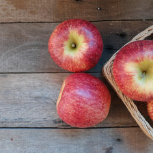 Схема вышивки «Яблоки»