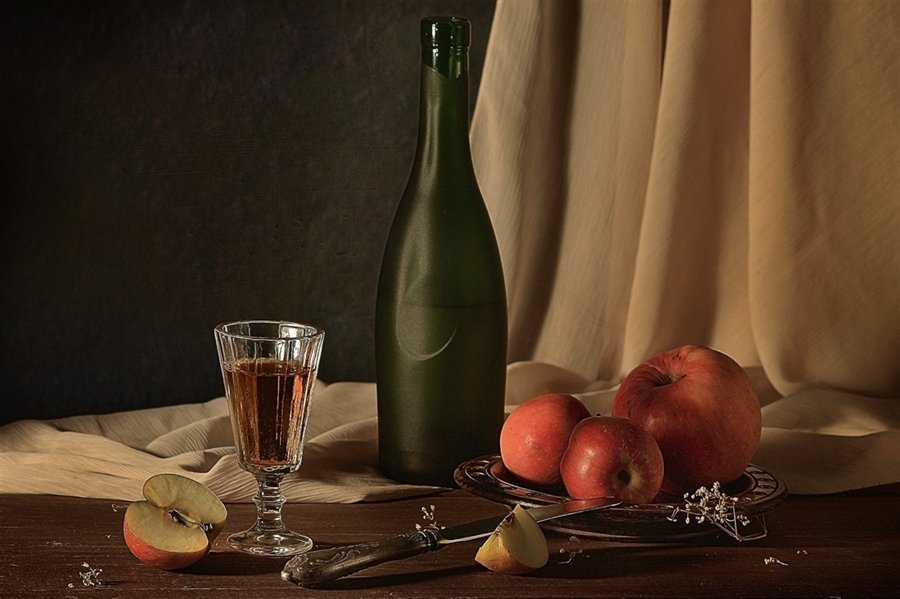 Сидр - натюрморт, яблоки, вино - оригинал