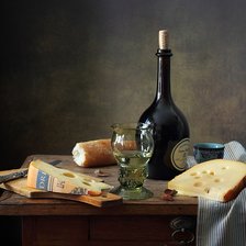 Сыр, багет, вино