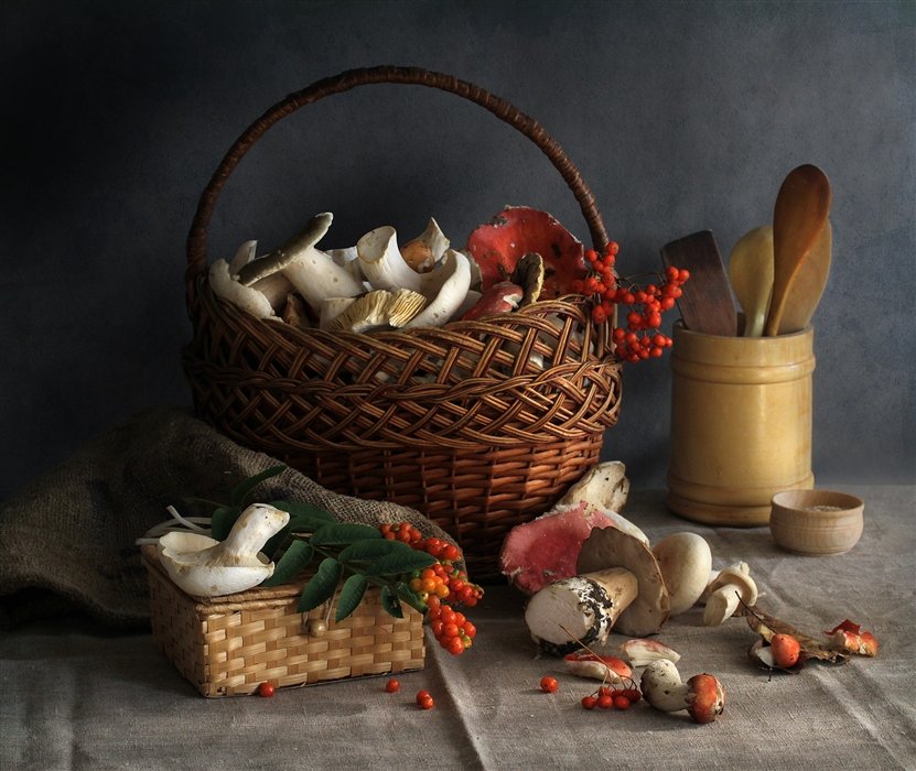 Из лесу вестимо - грибы, корзина, рябина, натюрморт, кухня - оригинал