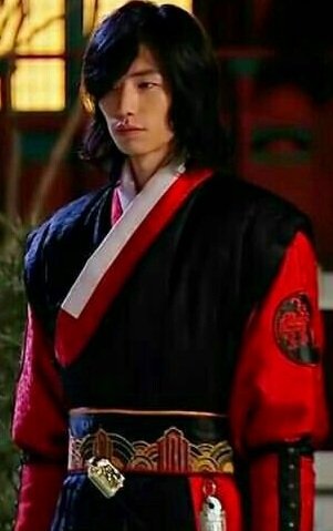 Луна и солнце - кино, корея, солнце, воин, сеул, южная, луна - оригинал