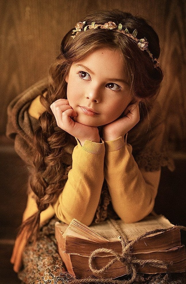 мечтательница - портрет, девочка - оригинал