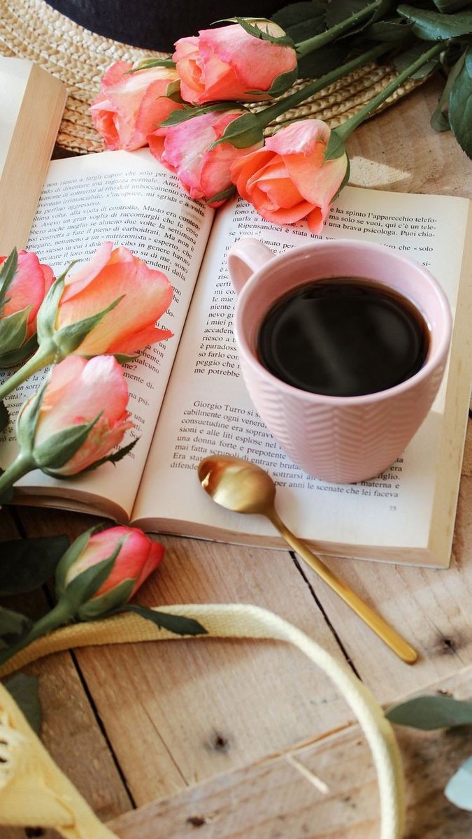 Кофе - цветы, книги, кофе - оригинал