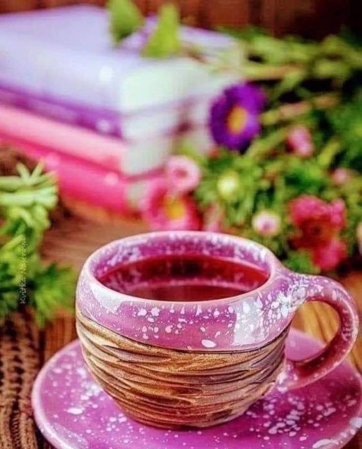 Чай - чай, чашка, книги - оригинал