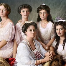 Схема вышивки «Императрица Александра Федоровна с дочерьми»