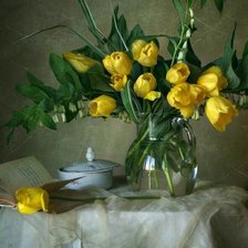 Схема вышивки «Желтые тюльпаны»