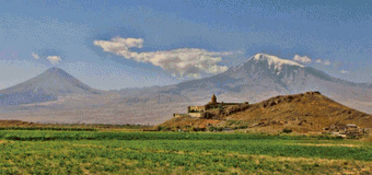 Гора арарат в армении или в турции. Гора Арарат. Гора Арарат и хор Вирап. Церковь у подножья горы Арарат. Подножье горы Арарат.