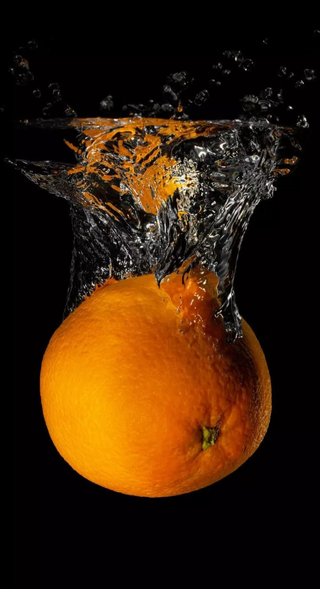 Апельсин в воде - апельсин - оригинал