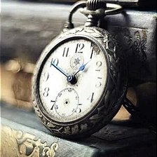 Оригинал схемы вышивки «Старые часы» (№2676721)