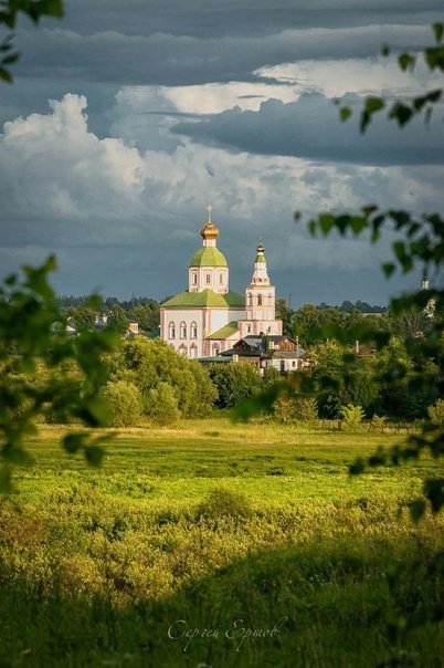 Храм перед грозой - пейзаж - оригинал