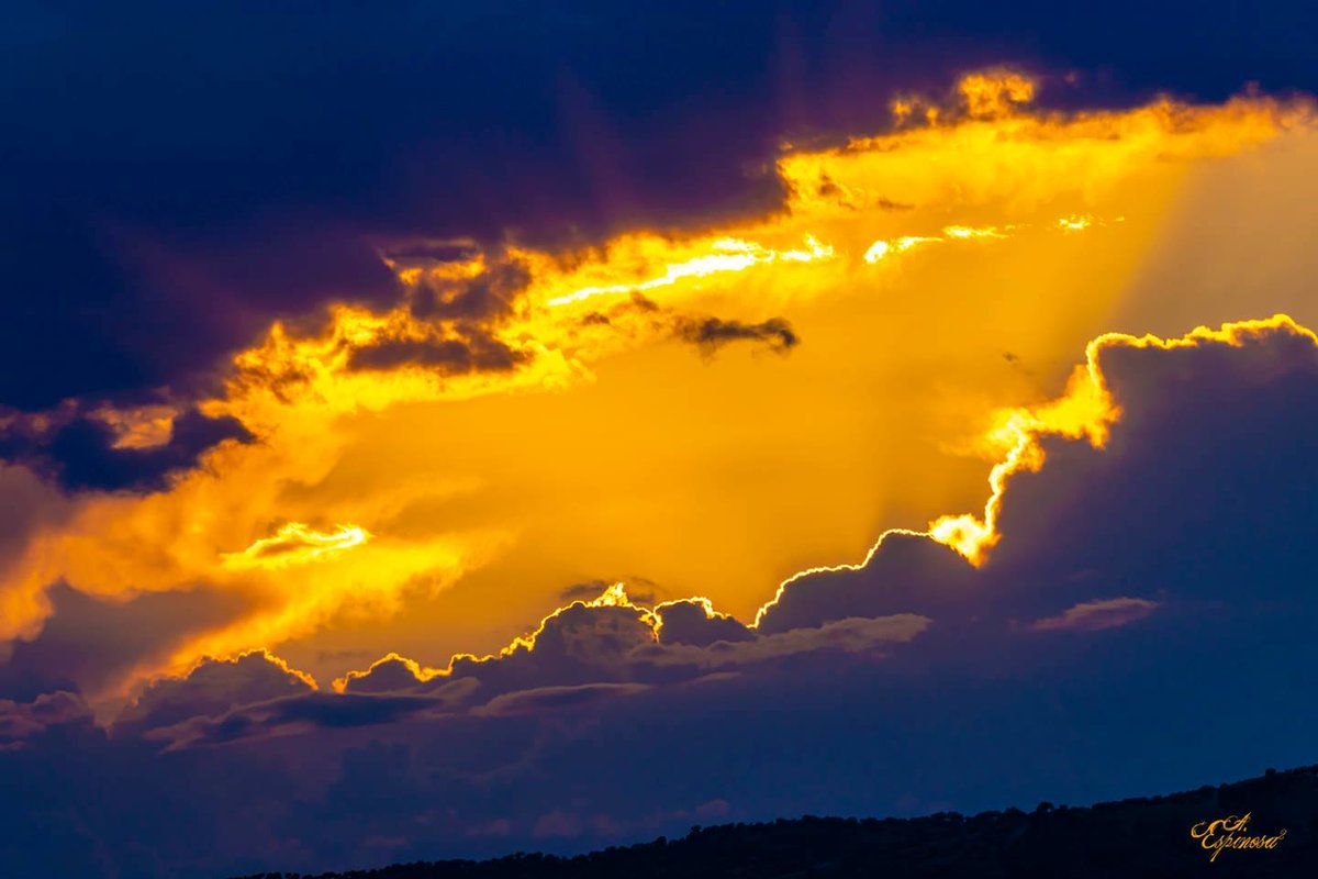 Baños de la Encina ..Amaneciendo - оригинал