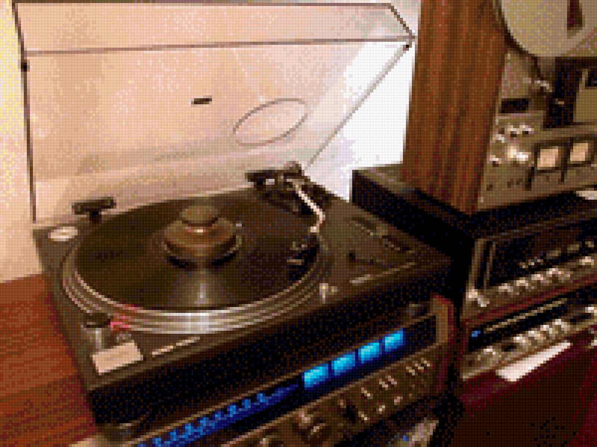 Виниловый проигрыватель - предпросмотр