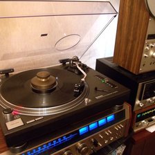Виниловый проигрыватель