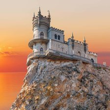 Схема вышивки «Ласточкино гнездо»