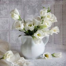 Схема вышивки «Розы в вазе»