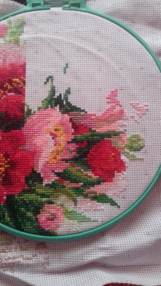 Этап процесса «Пионы в вазе»