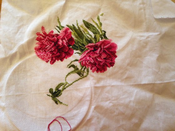 Этап процесса «Пионы в вазе»