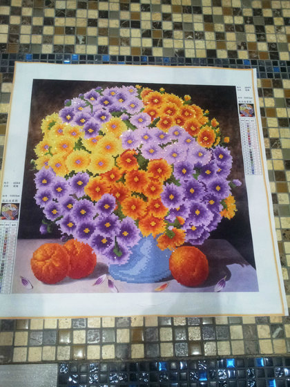 Этап процесса «Алмазная мозайка. Букет.»