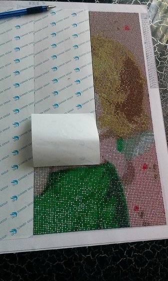 Этап процесса «Алмазная вышивка»