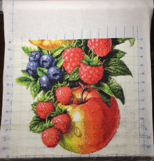 Этап процесса «Яблоки и ягоды»